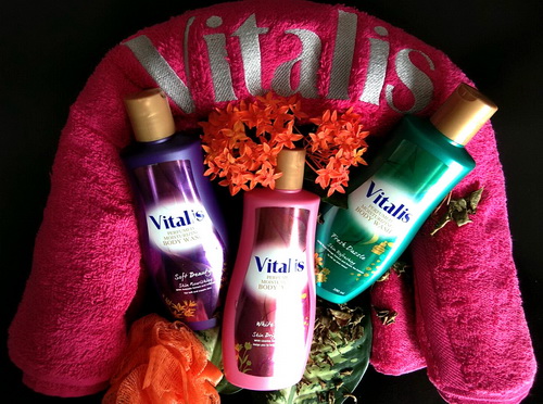 Mandi Parfum dengan Vitalis Body Wash Kulit Lembut Sehat Berseri Alami