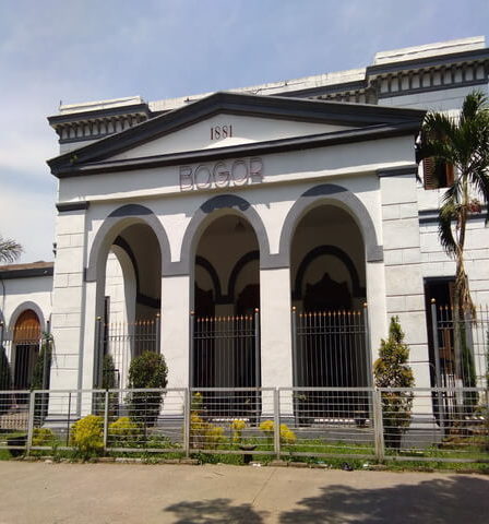 Wisata Kota Bogor dari Bangunan Eropa sampai Kebun Raya