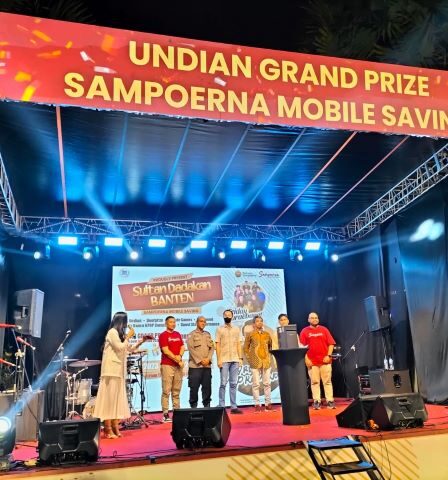 Sultan Dadakan Banten Rejeki dari Sampoerna Mobile Banking