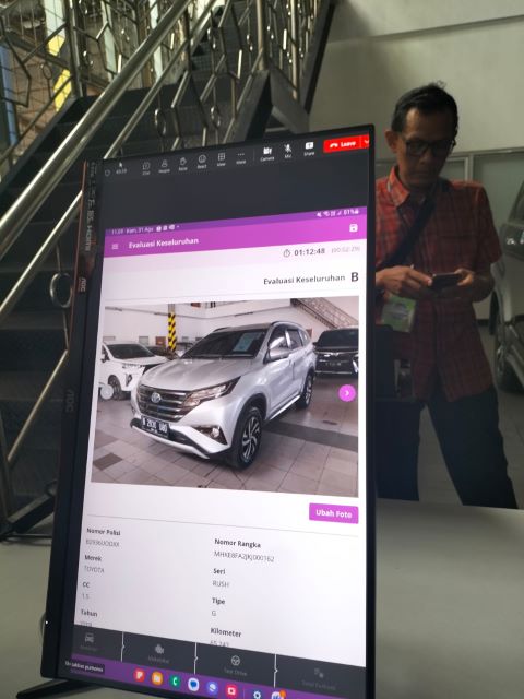 Lelang mobil online