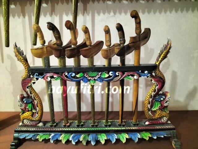 Desa Keris Aeng Tong-tong