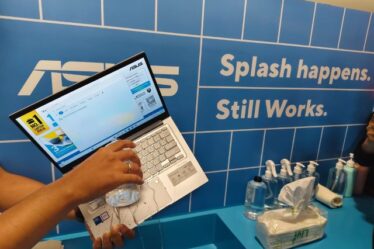 Ketangguhan Laptop ASUS; Dari Uji Ekstrem Hingga Premium Service Bisa Upgrade Layanan Tanpa Biaya Tambahan