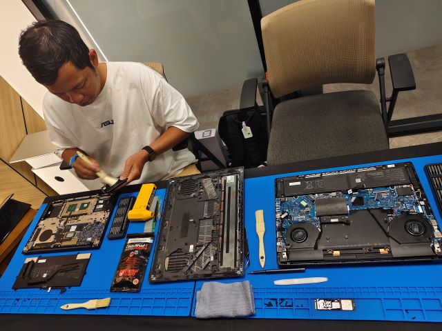 ketangguhan laptop ASUS